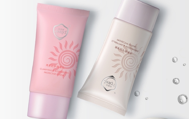 吃了西瓜后尿是淡红色的