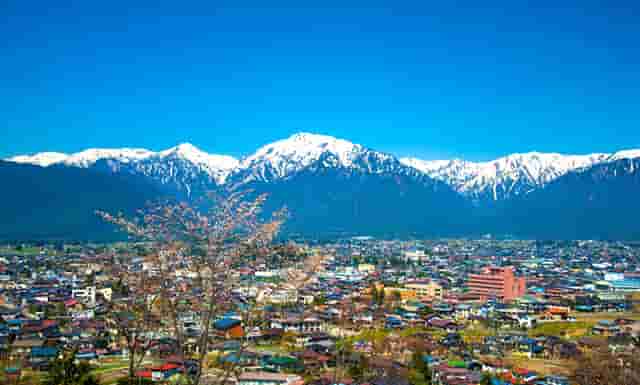 时尚男装店陈列技巧(时尚男装陈列图片)